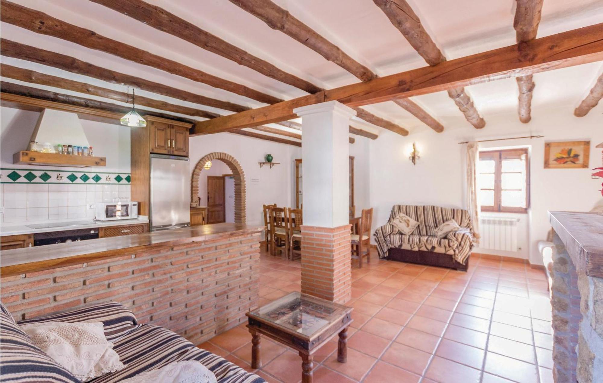 8 Bedroom Lovely Home In Iznájar Exterior foto